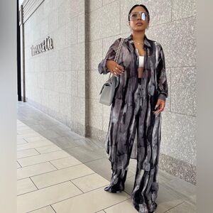 NWT- Abstract Flow Set